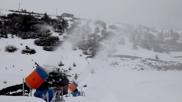 Çambaşı Kayak Merkezi'nde yapay karlama sistemi ile sezon uzatılıyor