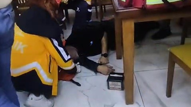 Çorbacıda fenalaşan vatandaşa ilk müdahale hayat kurtardı