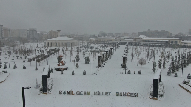 Gaziantep'te kar manzarası havadan görüntülendi