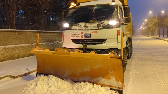 Kahramanmaraş'ın kuzey ilçelerinde kar mücadelesi