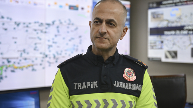 Jandarma Genel Komutanlığı Trafik Daire Başkanı Tuğgeneral Çemrek, yılbaşı tedbirlerini açıkladı: