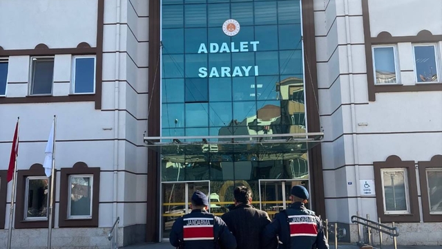 Samsun'da kasten öldürme suçundan aranan firari hükümlü yakalandı