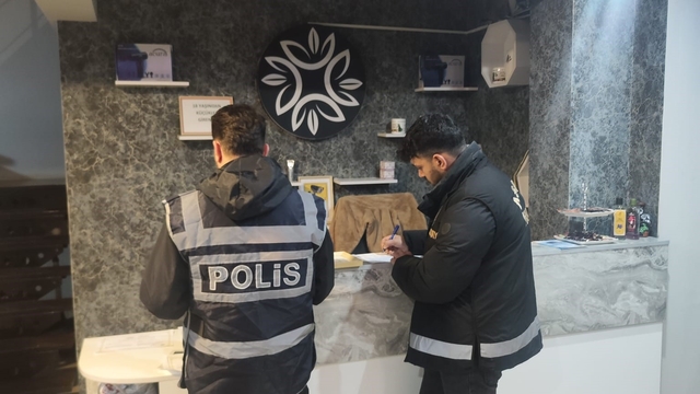 Hatay'da masaj ve spa salonlarına denetim: 4 iş yeri mühürlendi