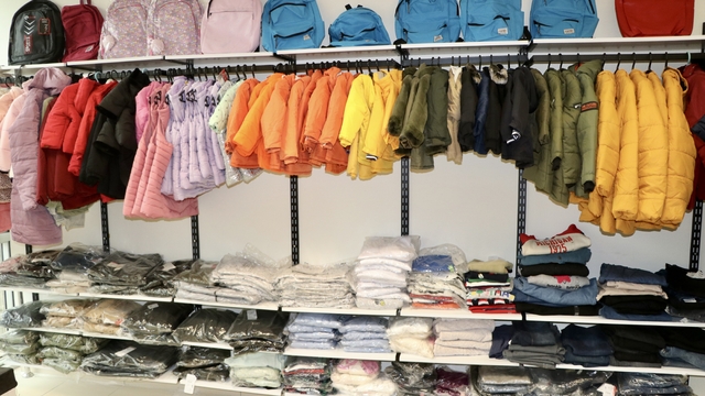 Trabzon'da, denetimli serbestlik tedbiri devam eden hükümlüler ve aileleri için sosyal market açıldı