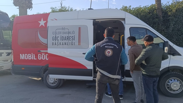 Hatay'da yabancı uyruklu şahıslar denetlendi