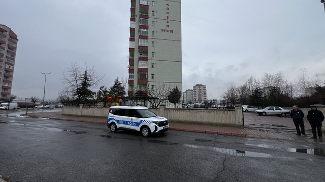 Tartıştığı kocasını bıçakla yaraladı