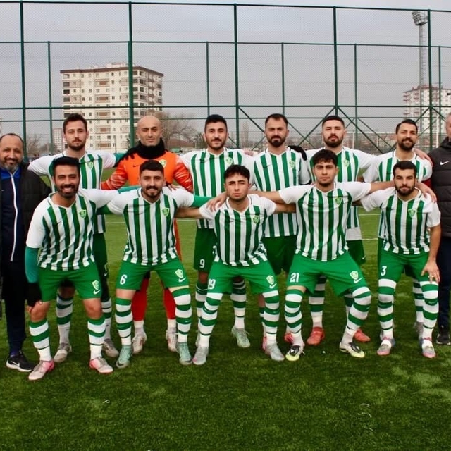 Lider Şekerspor farklı kazandı