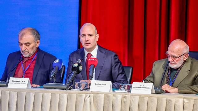 'Türkiye Yüzyılı sürecinde çok büyük bir iddia ortaya koyuyoruz'