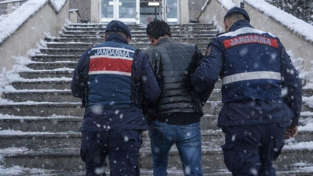 Nevşehir'de hakkında 7 yıl 6 ay kesinleşmiş hapis cezası bulunan firari yakalandı