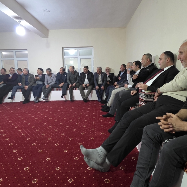 Muhtarlar Abaş köyünde buluştu