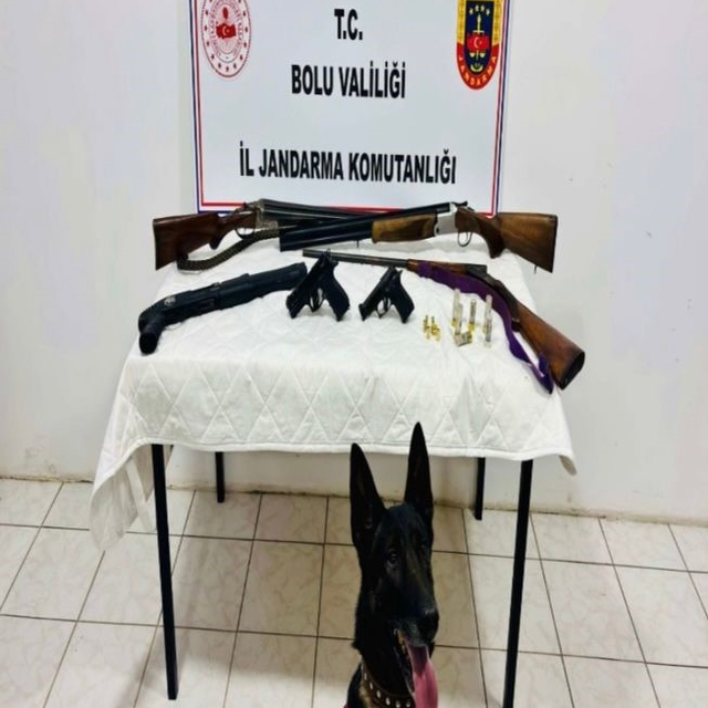 Bolu'da düğünde silahla ateş açan 2 şüpheli tutuklandı