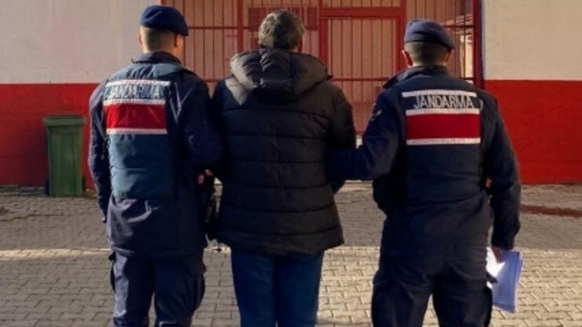 Aydın'da 10 yıl hapis cezası bulunan uyuşturucu hükümlüsü yakalandı