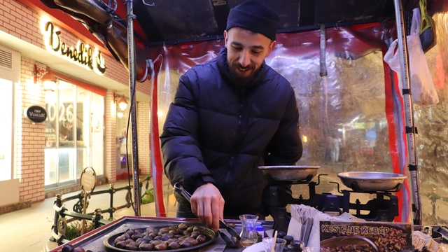 Eskişehir'de eksi 7 derecede kestane mesaisi