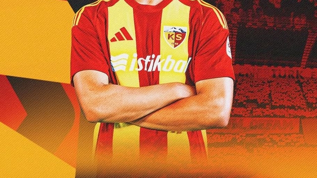 Zecorner Kayserispor'un genç oyuncusu Kayra'ya milli davet