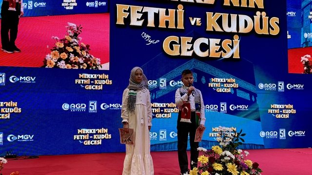 Antalya'da "Mekke'nin Fethi ve Kudüs Gecesi" programı düzenlendi