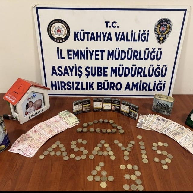 Kütahya'da 4 ayrı hırsızlık olayının şüphelisi saklandığı iş yerinin bodrum...