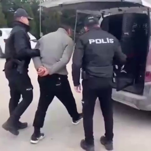Bursa'da kesinleşmiş hapis cezası bulunan 3 şahıs yakalandı