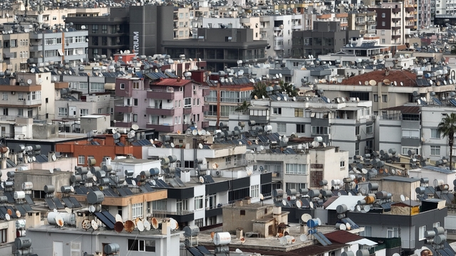 Mersin güneş enerjisi ile ısınıyor
MMO Mersin Şube Başkanı İsmail Oğuz: "Bedava enerjiyle ihtiyacımızı karşılıyoruz"