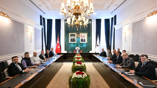 Kırklareli Valisi Turan, kurum müdürleriyle bir araya geldi