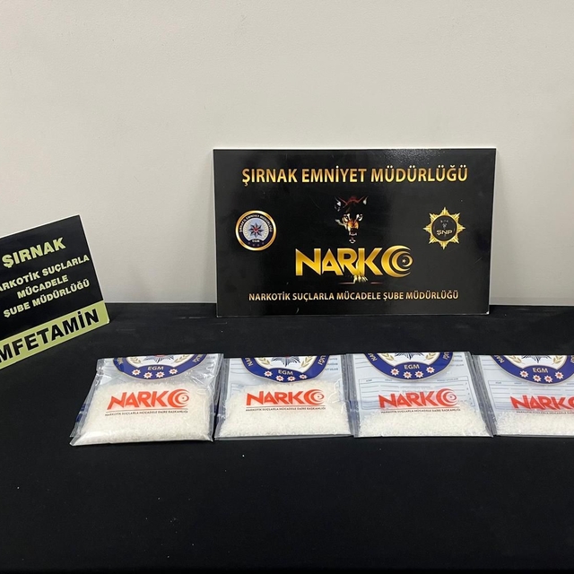 Şırnak'ta narkotik operasyonu: Yarım kilo metamfetamin ele geçirildi