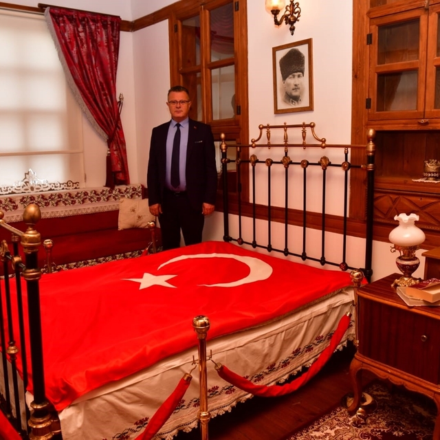 Başkan Öküzcüoğlu: "Tarihin yazıldığı mekanda bulunmak gurur verici"