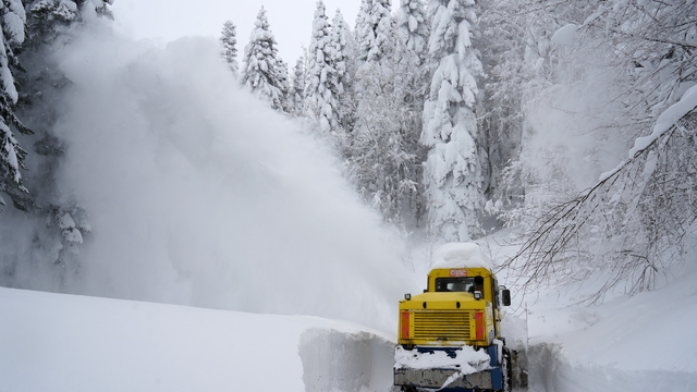 Kastamonu'da kar sebebiyle 102 köye ulaşım sağlanamıyor