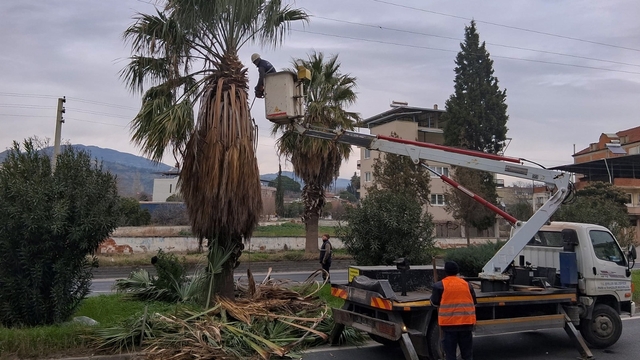 Efeler Belediyesi'nden Umurlu Karayolu'nda çalışma