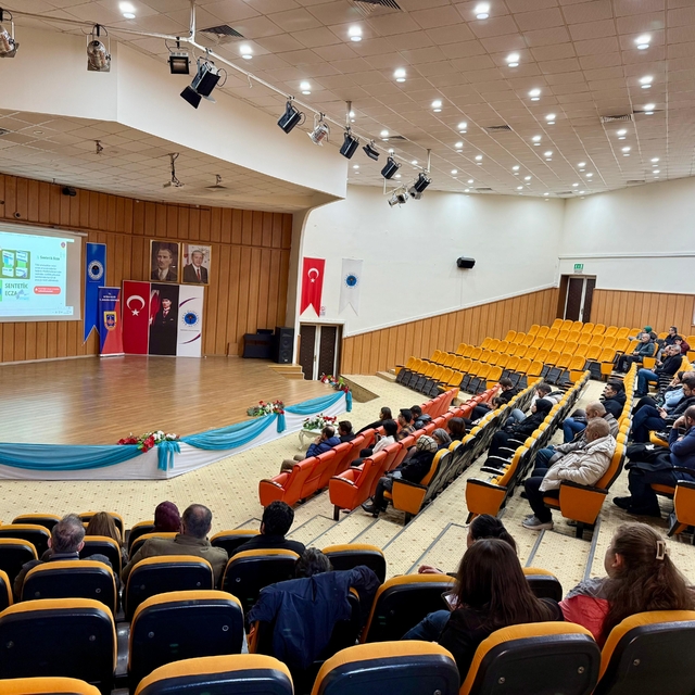 Batman'da uyuşturucuyla mücadele kapsamında öğretim elemanlarına eğitim ver...