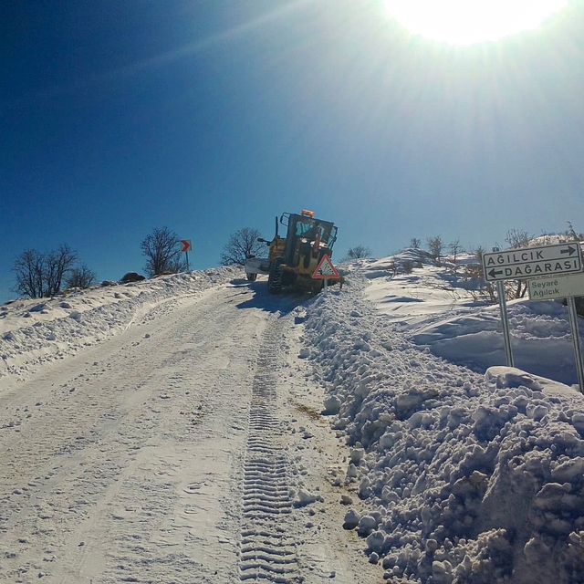 Diyarbakır'da kırsal mahalle yolları açılıyor