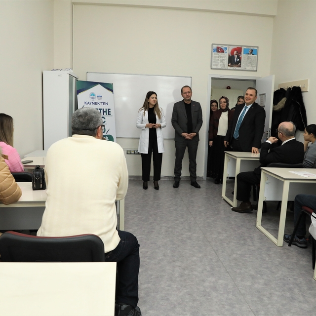 KAYMEK'te Almanca yeterlilik belgesi sahiplerini buldu