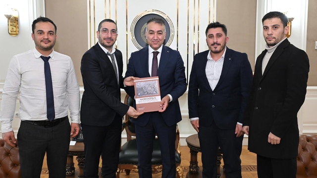 Vali Çağatay'dan başarılı kazı ekibine teşekkür