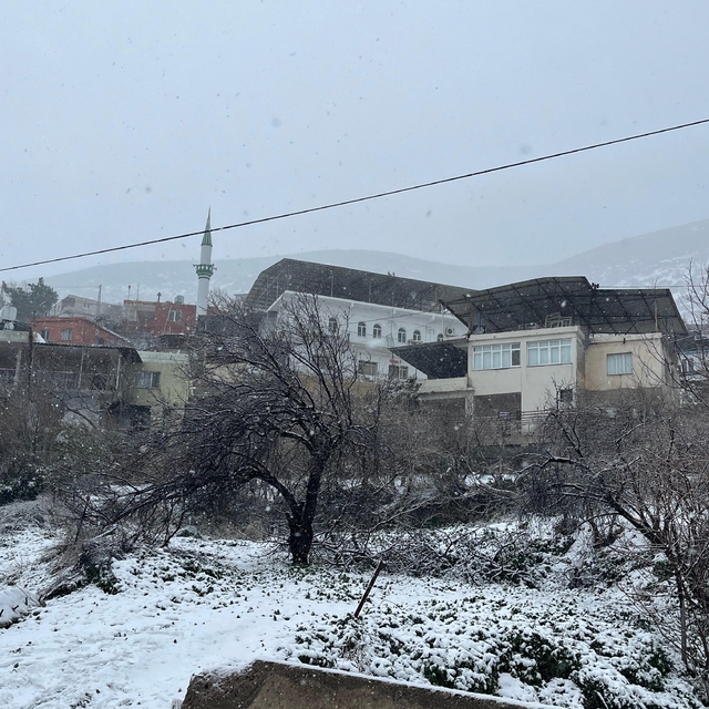 Hatay'da kar yağışı başladı