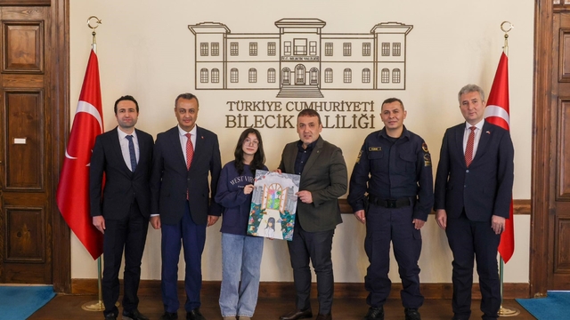 Bilecik'te 'Bilinçli Tüketici Olmak' konulu resim yarışmasında birinci oldu
