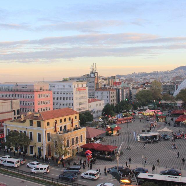 Samsun'da her 100 çalışana 85 emekli düşüyor
Samsun'da 376 bin 796 aktif ça...