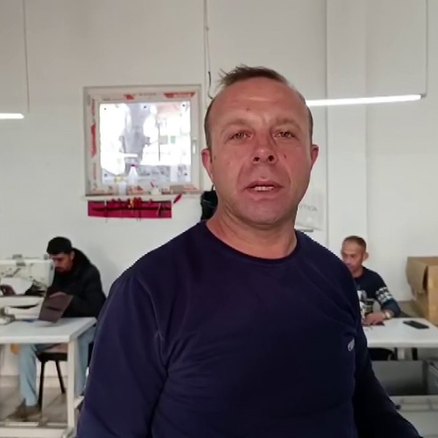 Köyden İstanbul'a çanta imalatı