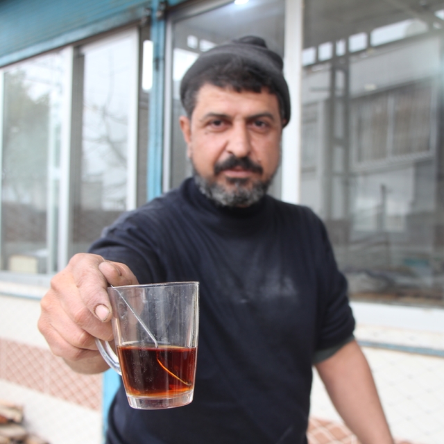 Çay demlemek için ateşe benzin döken fırıncı: Son anda kurtuldum