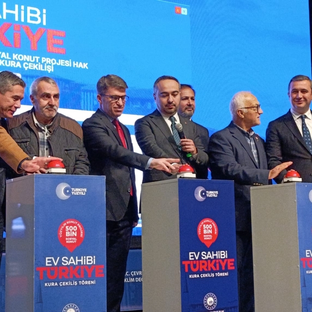 Amasya'da 'Yüzyılın Konut Projesi'nde kura çekimi yapıldı