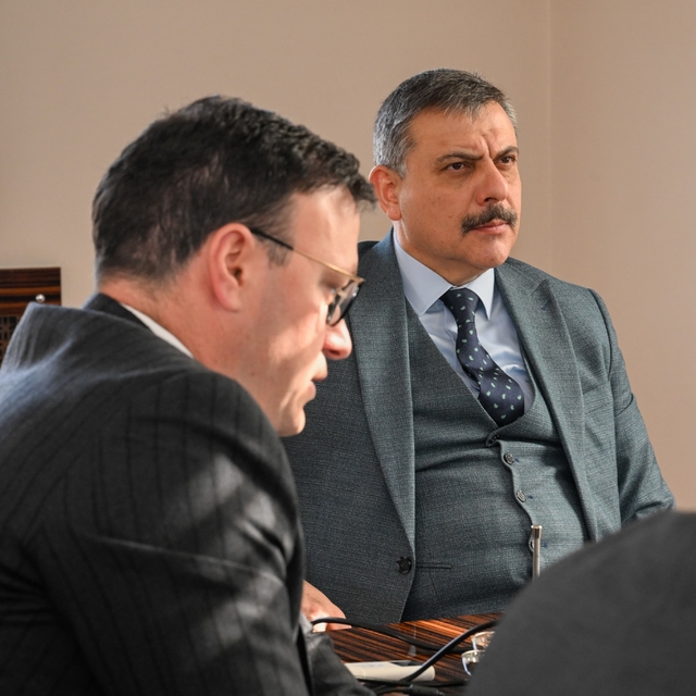 Yakutiye Kaymakamlığı 2025'te eğitim ve sosyal yardım çalışmalarıyla öne çı...