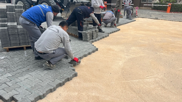 Kemer'de altyapı çalışmaları sürüyor