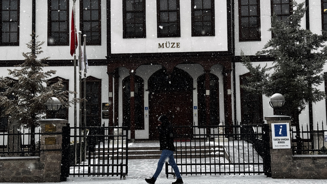 Çankırı'da kar yağışı etkili oluyor