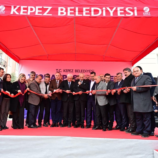 Kepez'de Teomanpaşa Semt Evi hizmete açıldı