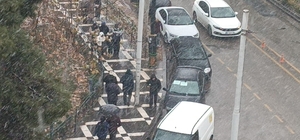 Şanlıurfa'da beklenen kar yağışı başladı