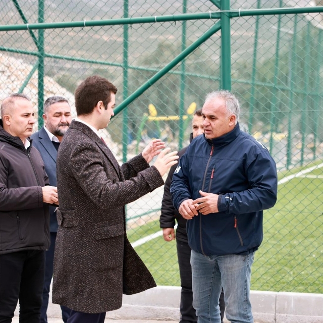 Başkan Mandalinci: "Mahallelerimizin ihtiyaçlarını yerinde tespit ediyoruz"