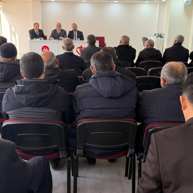 Seydişehir'de din görevlilerine hac eğitimi verildi