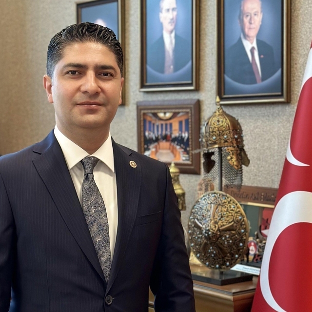 MHP'li Özdemir: "Sarız'ın kalkınması için üzerinde çalıştığımız projelerimi...
