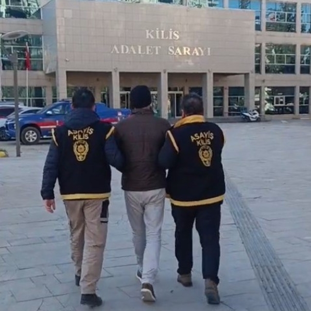 3 yıldır aranan, 17 yıl 6 ay hapis cezası bulunan hükümlü Gaziantep'te yaka...