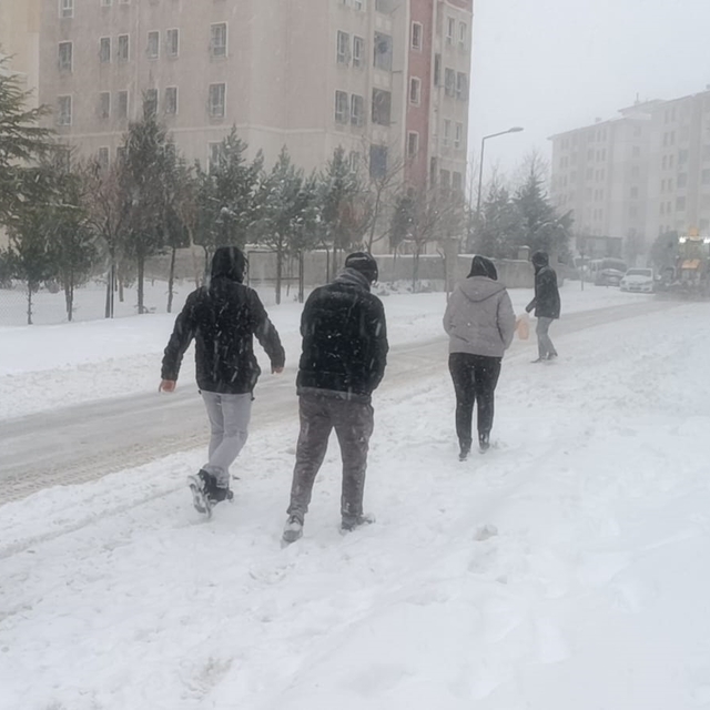 Gaziantep'te bazı kamu kurum ve kurslara kar tatili