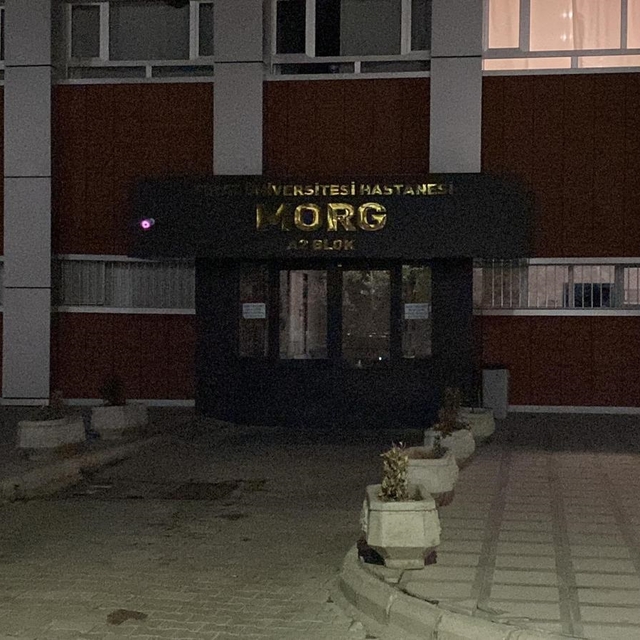 Elazığ'da bedensel engelli Sudenaz, evde çıkan yangında öldü