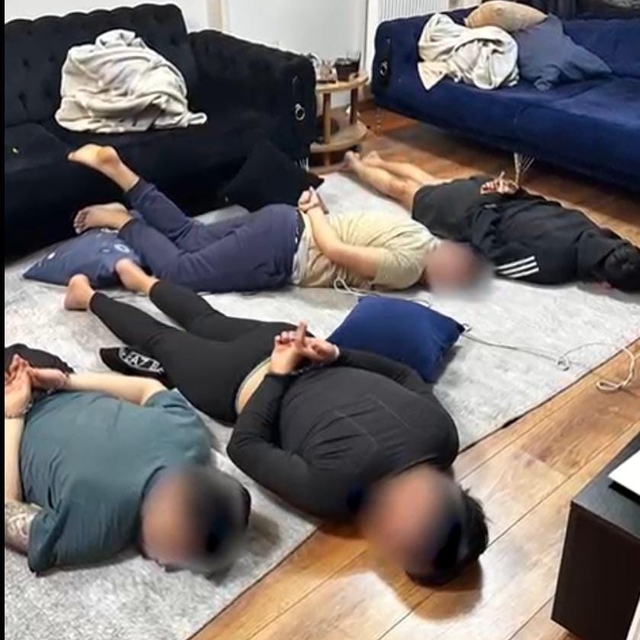 Youtube'da 'görev' adı altında milyonluk vurgun yapanlara operasyon
Kayseri...