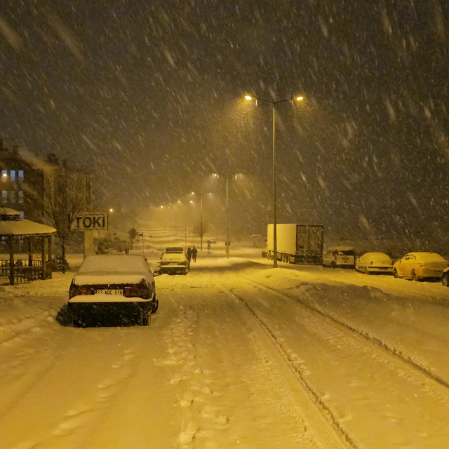 Elazığ'da kar yağışı etkisini sürdürüyor